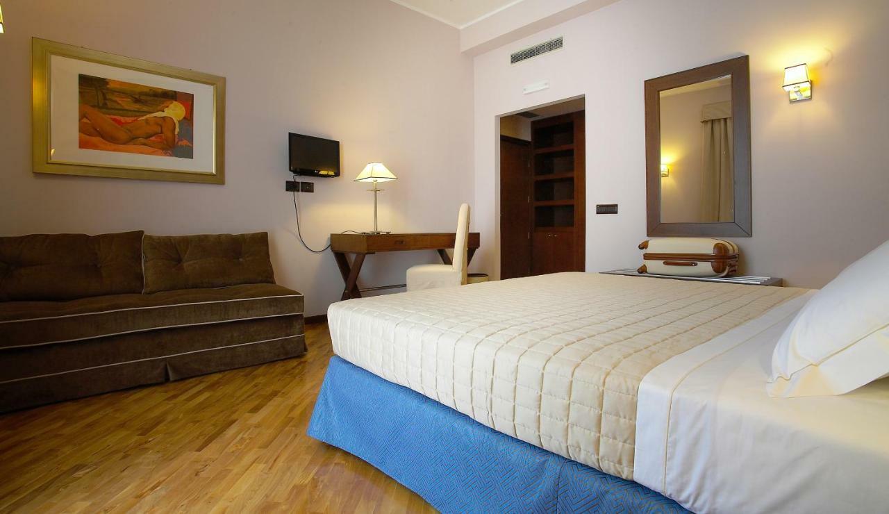 Hotel Messenion Messina Exteriör bild